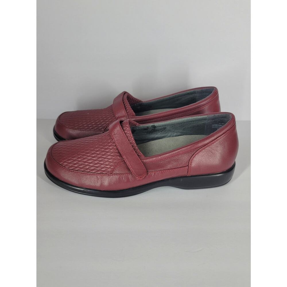 FootSmart Stretchables Stretchy Burgundy Comfort Leather Slip-Ons Women's Sz 11W - Picture 6 of 10
